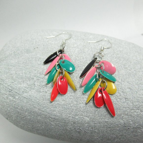 Multi colored enamel drop earrings - Picture 4 of 10
